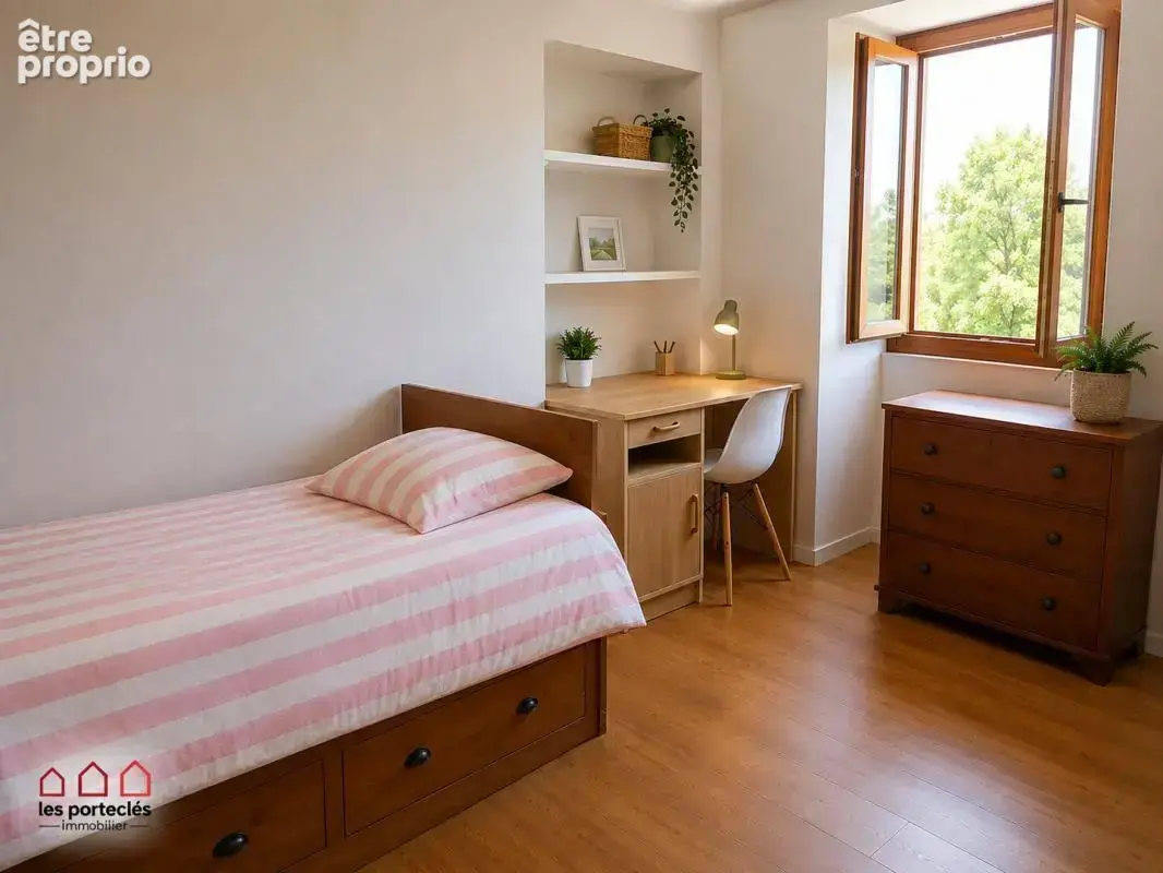 ENTRE-DEUX-GUIERS Jolie Maison Campagnarde de 135m² / 847m² de Terrain - photo 10
