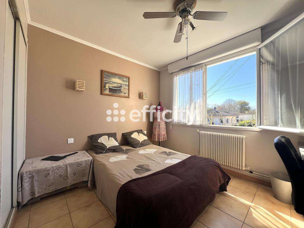 Maison à MARTIGNAS-SUR-JALLE