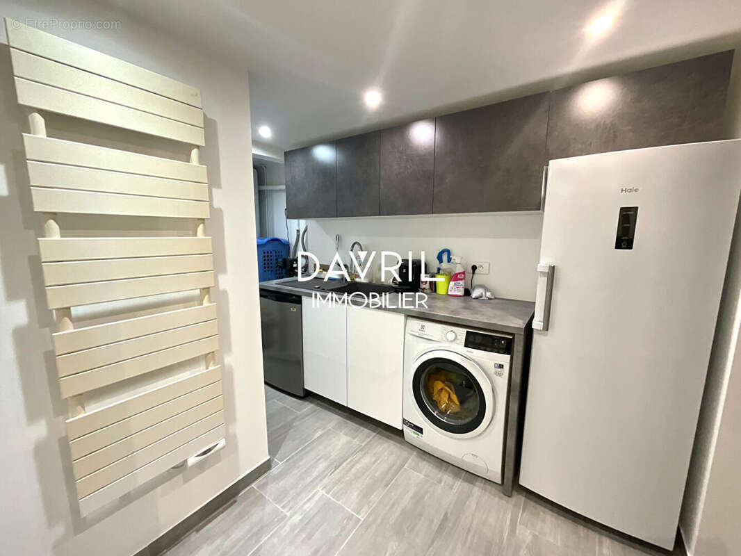 Maison à JOUY-LE-MOUTIER