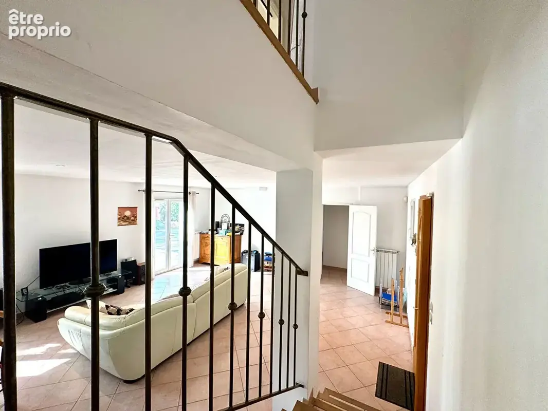 Maison Saint Cyr Sur Mer 6 pièce(s) 155,88m2 - photo 8