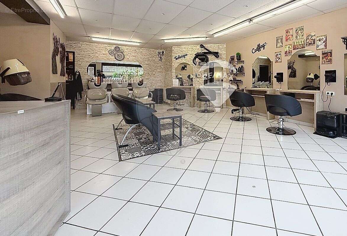 Commerce à SAINT-VALERIEN