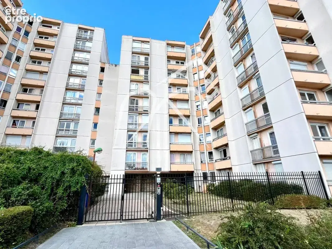 Appartement à LE PETIT-QUEVILLY