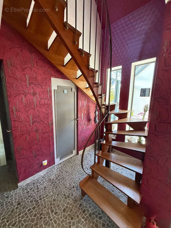 Maison à LE POULIGUEN