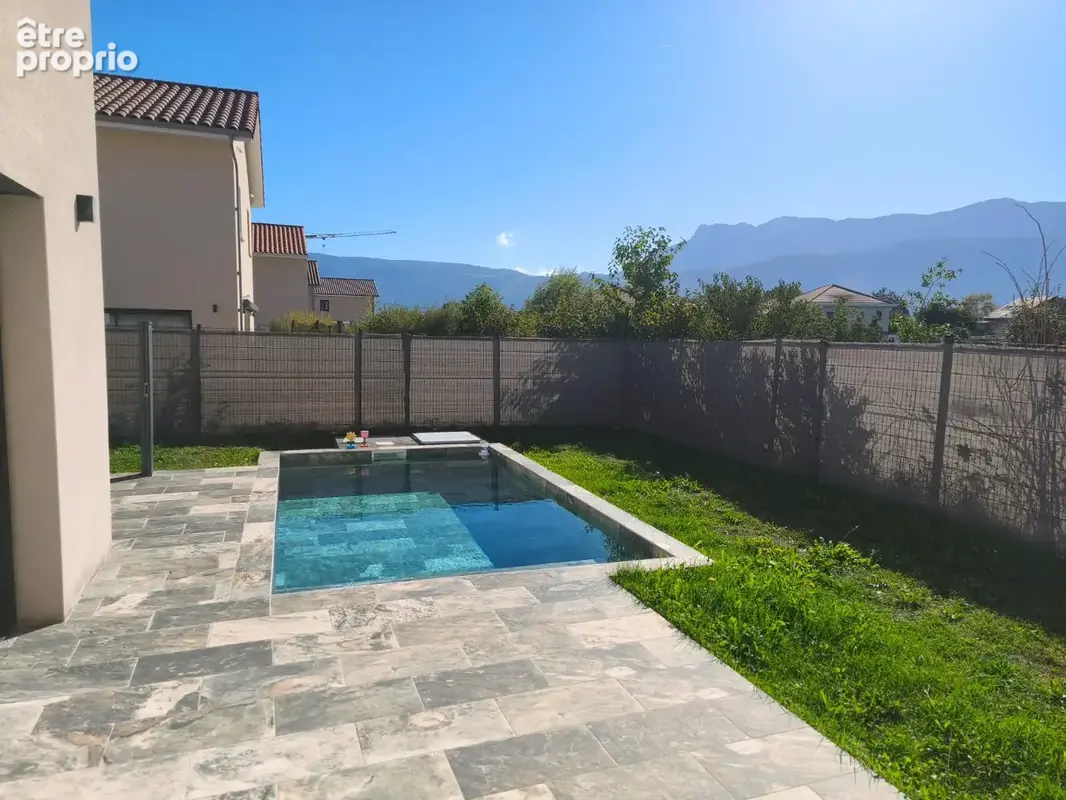 Villa 4 pièces pour investir à Tullins avec LYSI IMMOBILIER OCCITANIE - photo 5