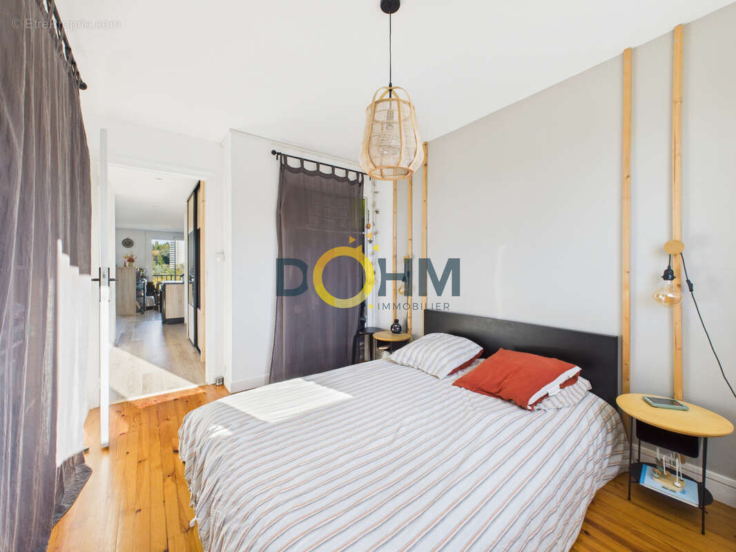 Appartement à SAINT-ETIENNE