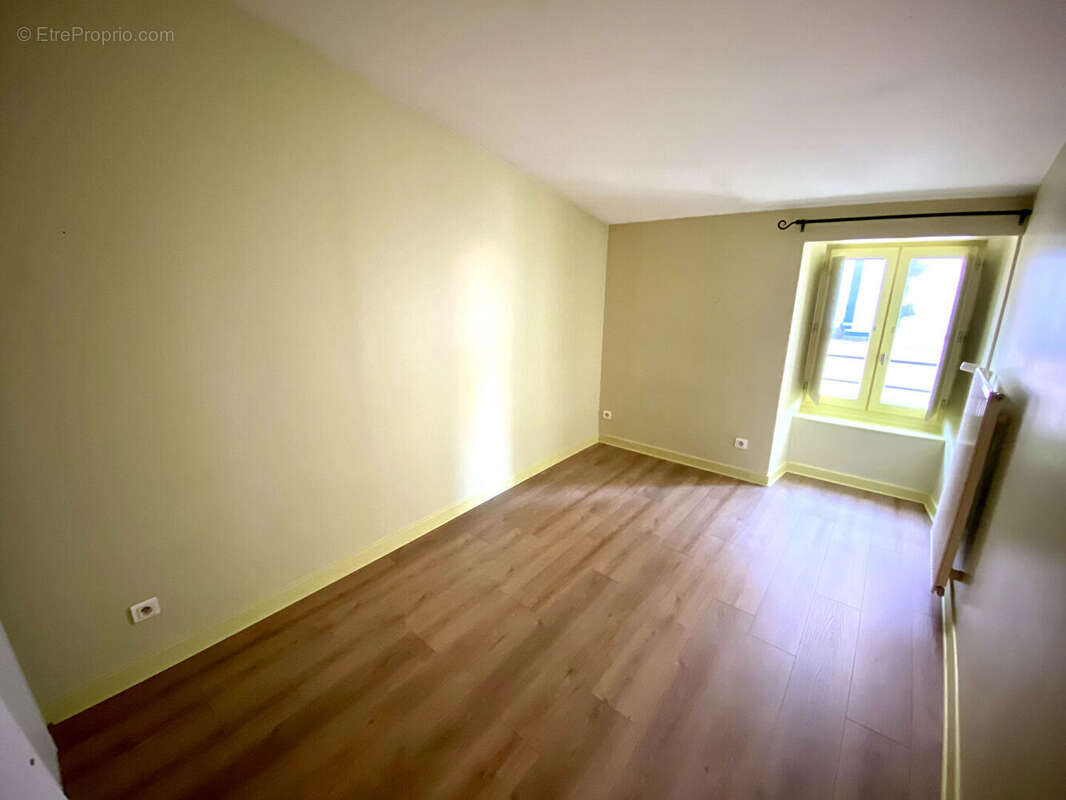 Maison à CLERMONT-FERRAND