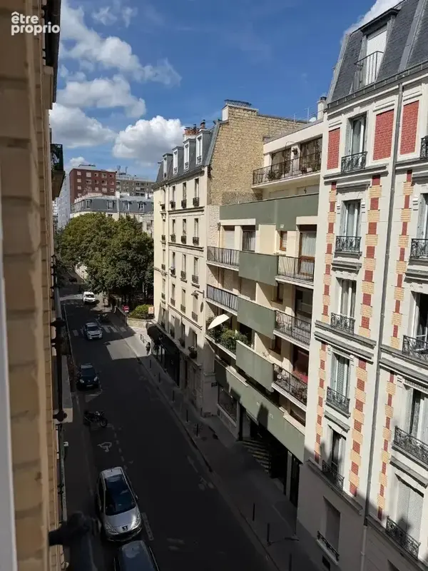 Appartement à PARIS-14E