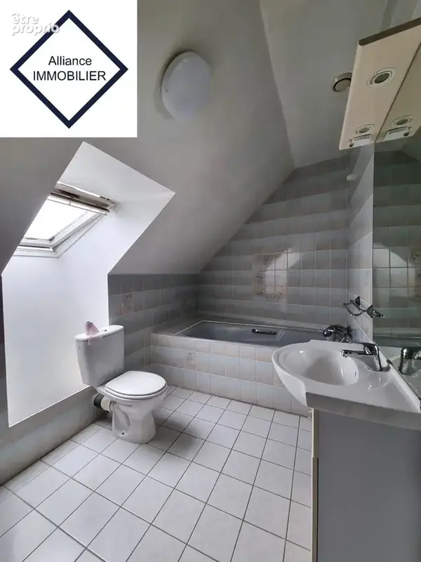 Appartement 245 m² à vendre à Montauban-De-Bretagne (35360) - photo 8