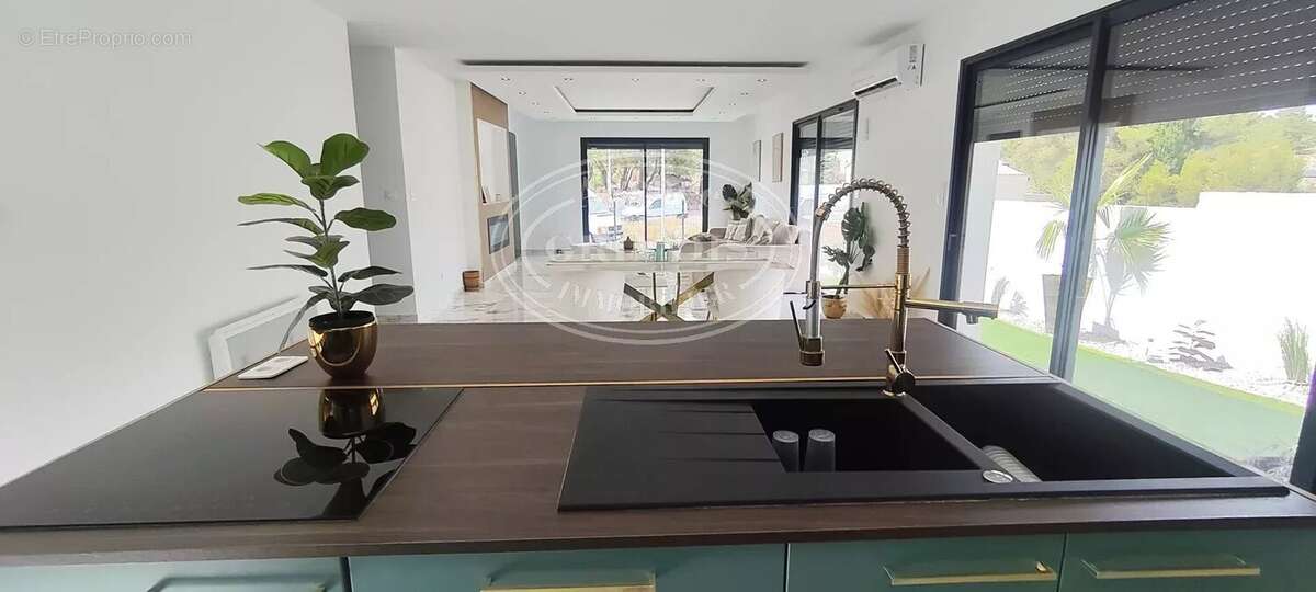 Lezignan-corbieres - villa plain-pied de 106 m² / terrain de 408 m² - photo 10