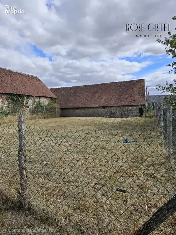 Parking à vendre à Cloyes-Sur-Le-Loir (28220) - photo 4