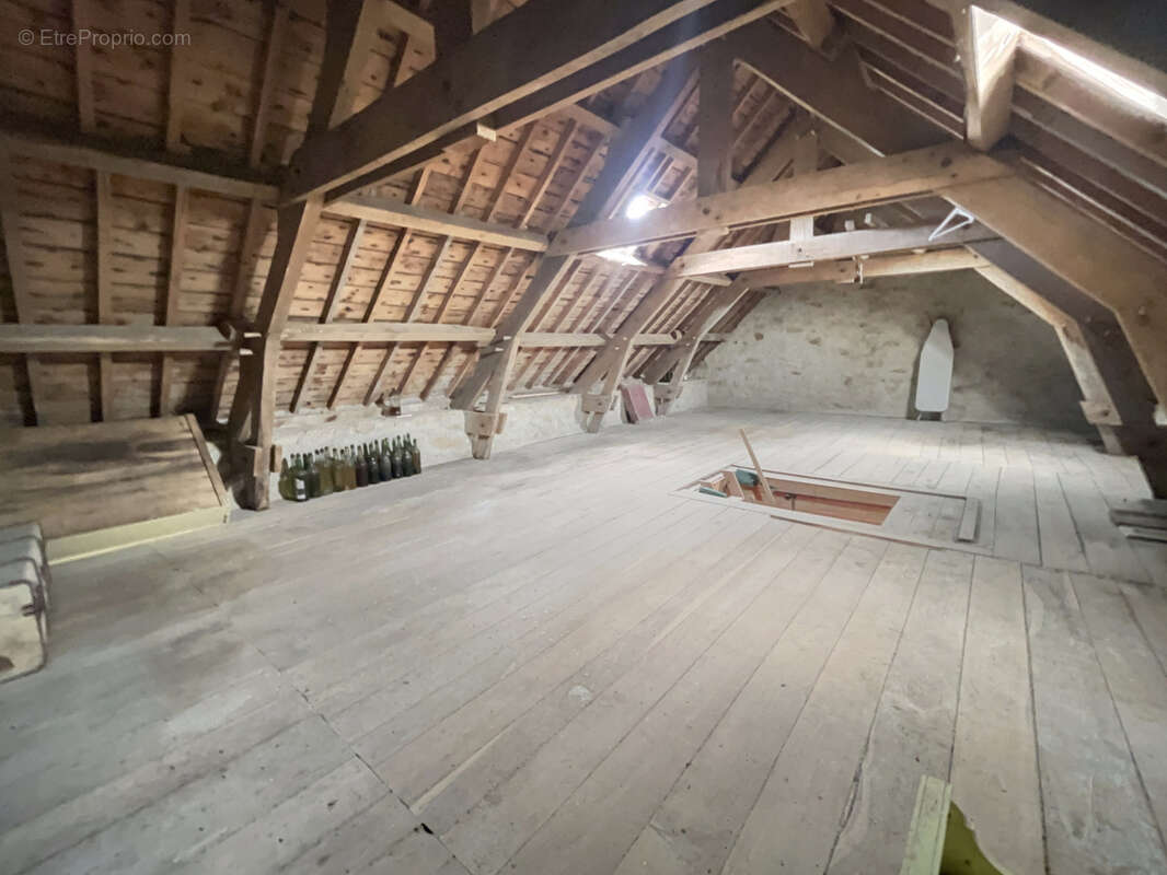 Maison de village avec dépendances - photo 8