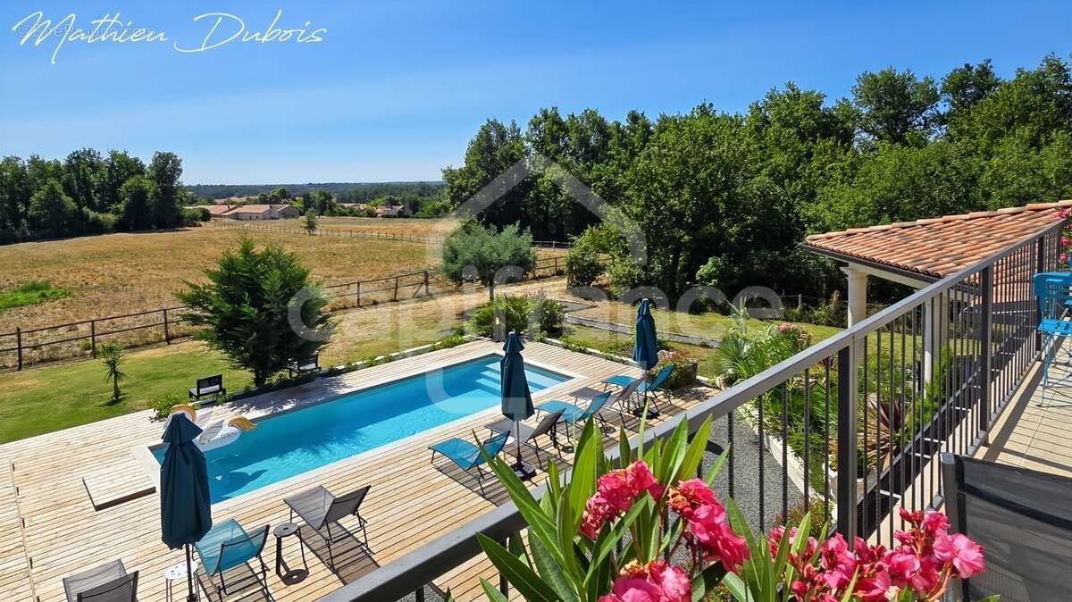 Villa d'architecte avec maison d'amis, piscine et 1,2 hectare au cœur du Périgord Vert - photo 14