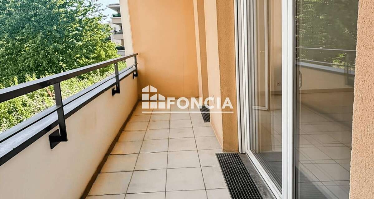 Appartement à BUSSY-SAINT-GEORGES