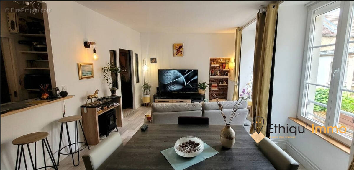 Appartement à CHAUMONT