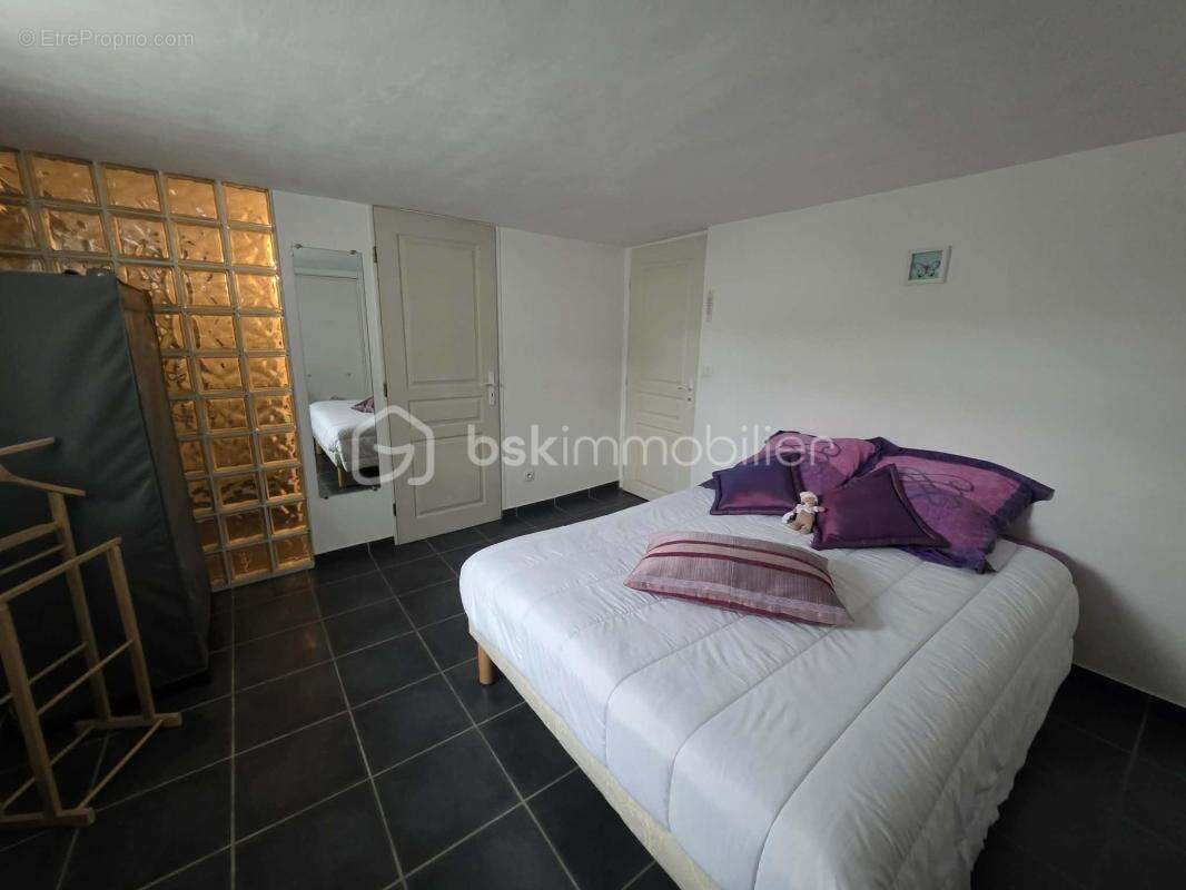 Maison à LE PERREUX-SUR-MARNE