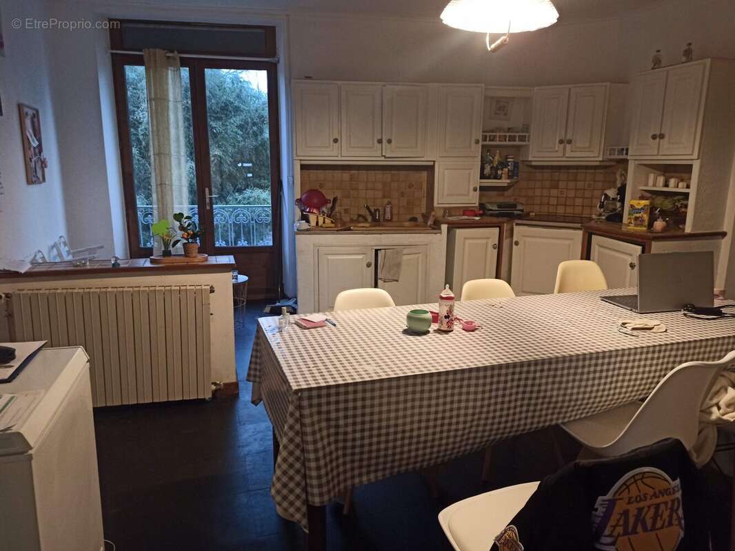 Appartement à SOUAL