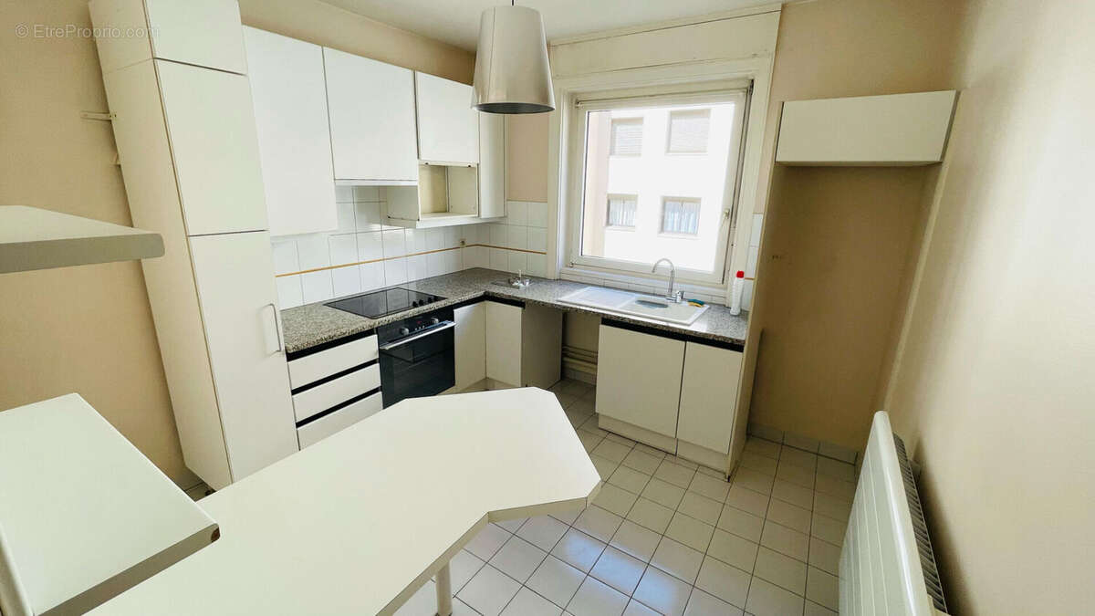 Appartement à LYON-6E