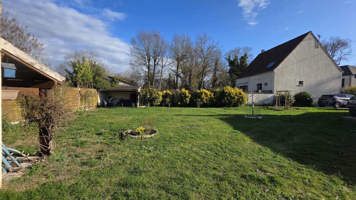 Maison à ASNIERES-SUR-OISE