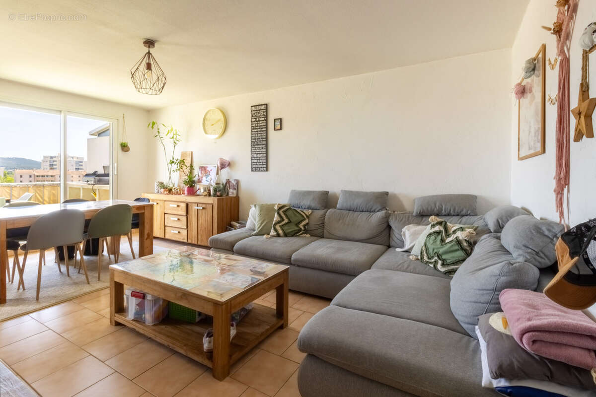 Appartement à LA GARDE