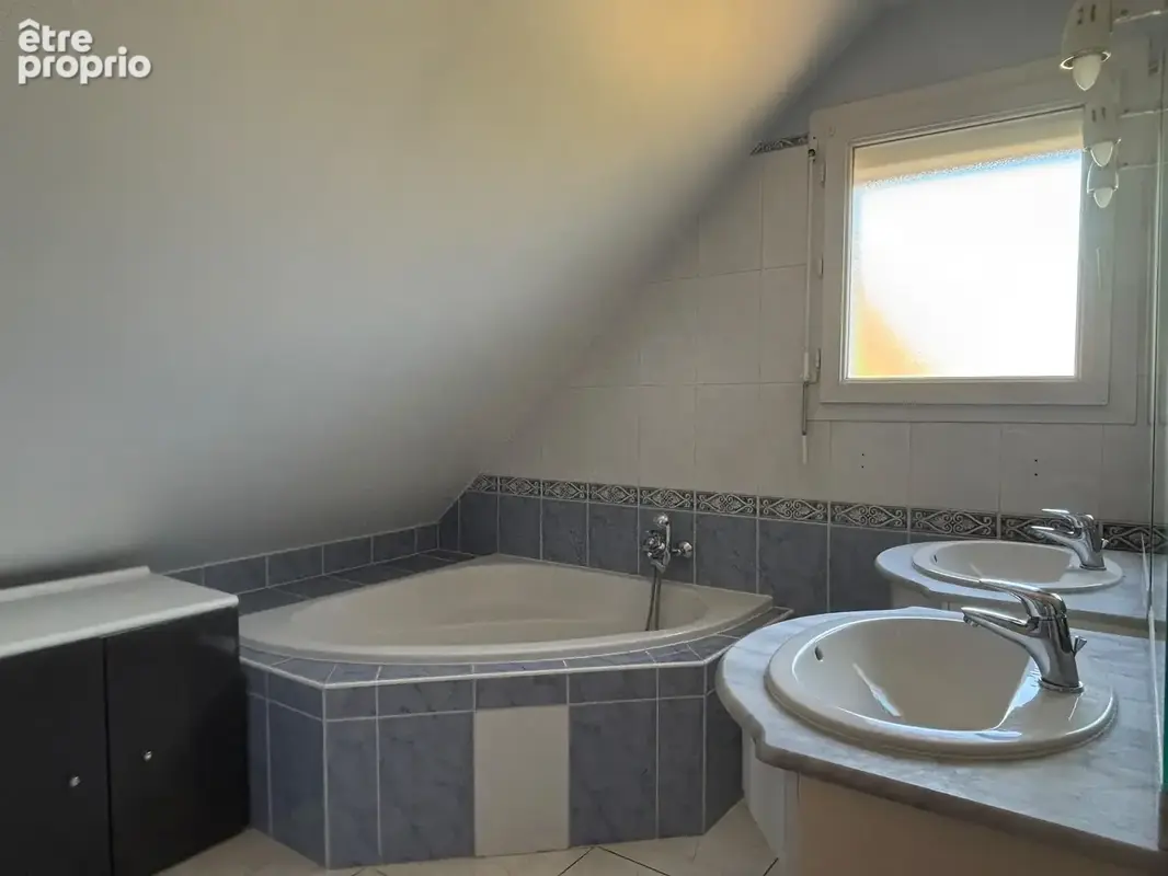 Maison T7, très bon état, 5 chambres - photo 10