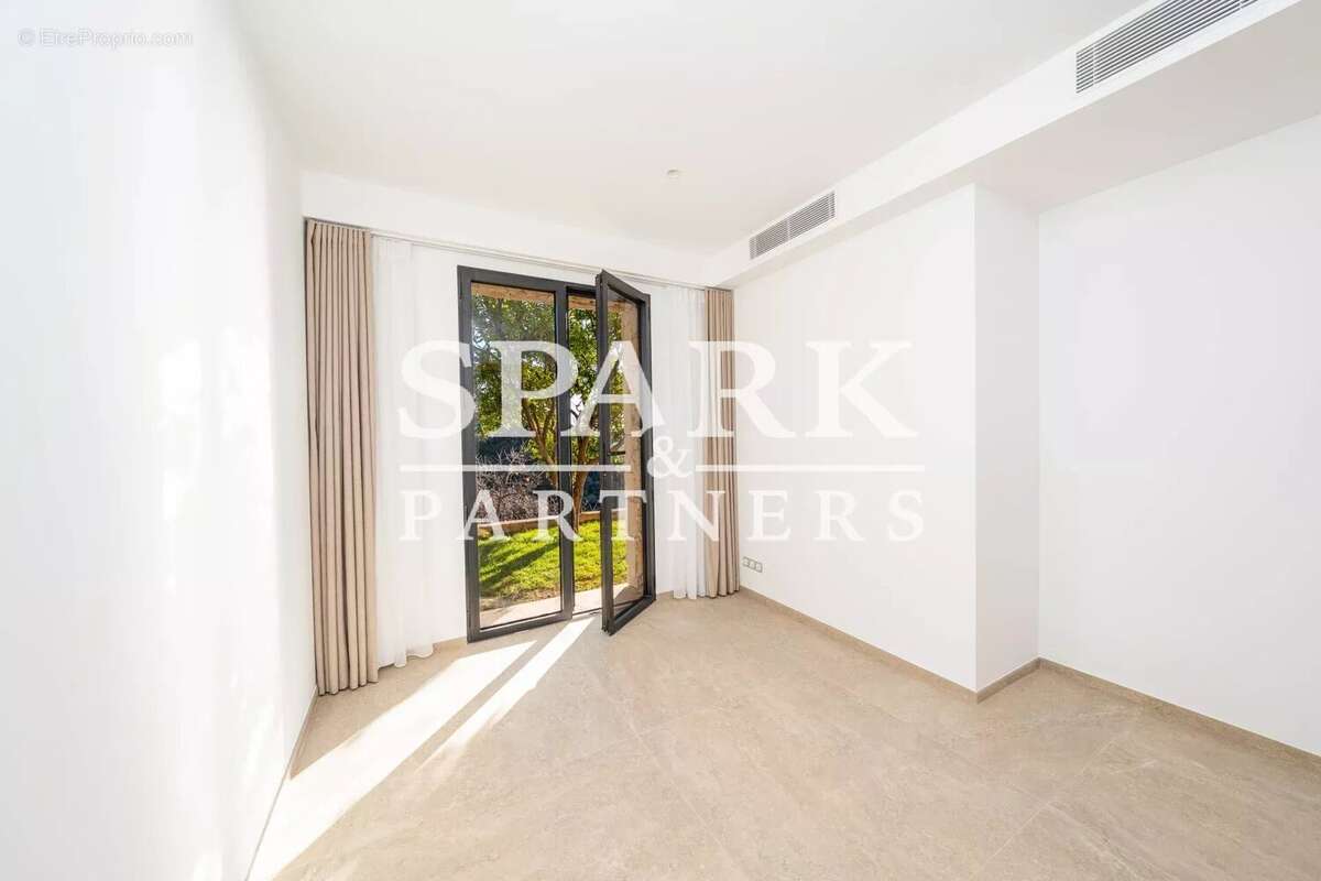 Maison à ROQUEBRUNE-CAP-MARTIN