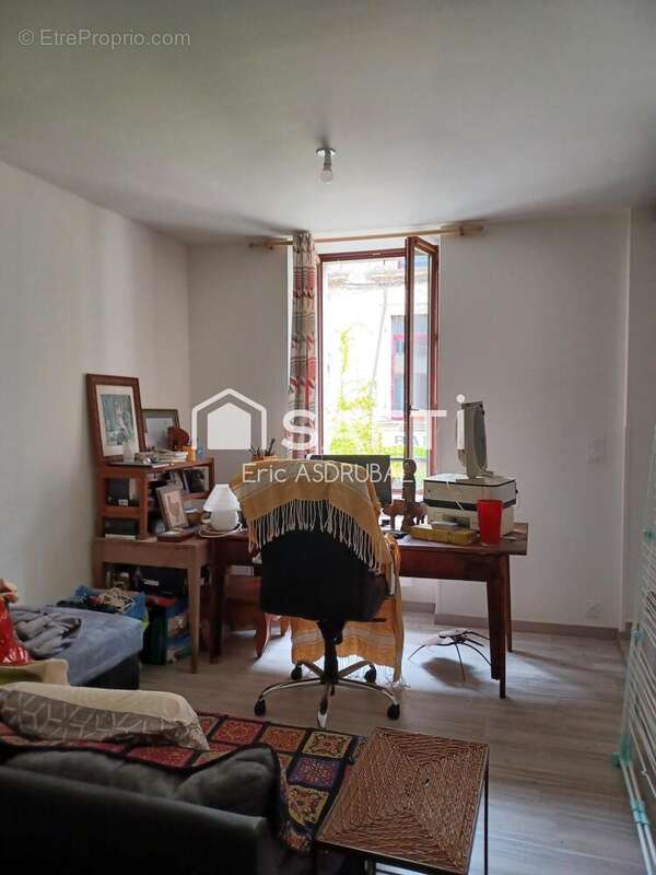 Photo 5