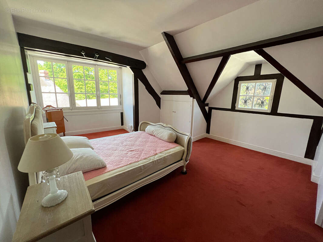 Maison à MONTFORT-L'AMAURY