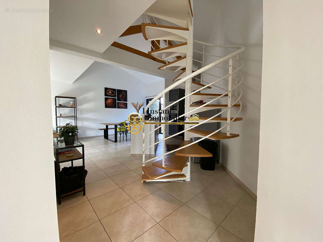 Maison Saint Quay Perros 5 pièce(s) 90.37 m2 - photo 6