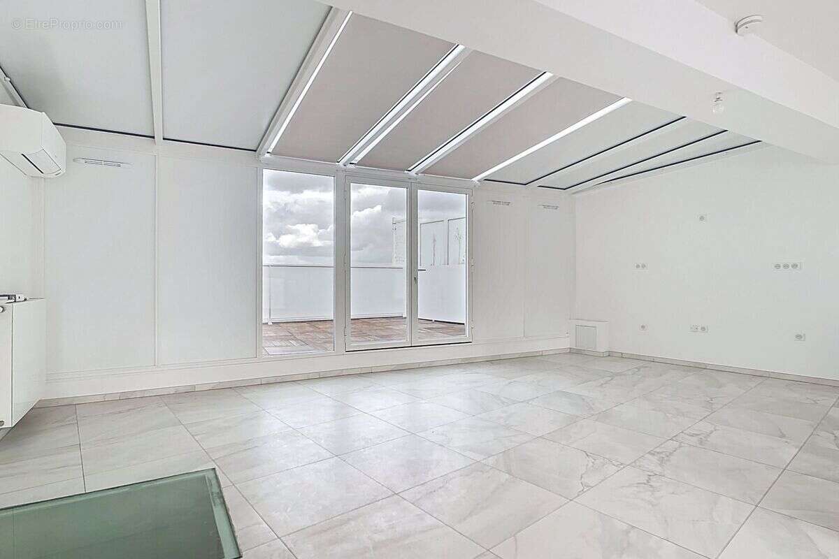 Appartement à ISSY-LES-MOULINEAUX