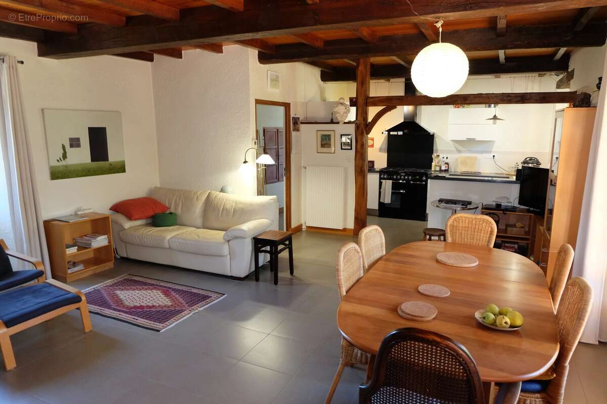 Appartement à LAUZUN