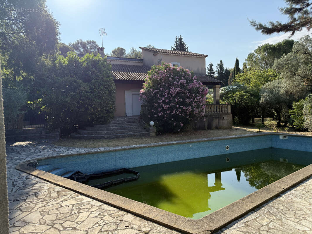 Maison à NIMES