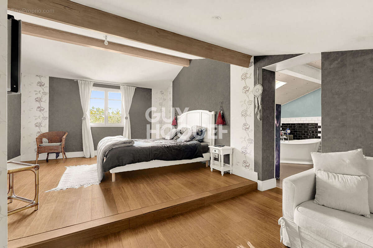 Maison à GAGNAC-SUR-GARONNE