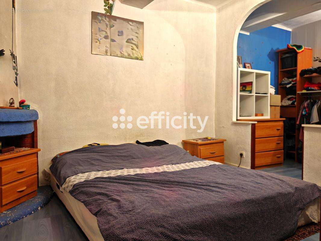 Maison à CORBERE-LES-CABANES