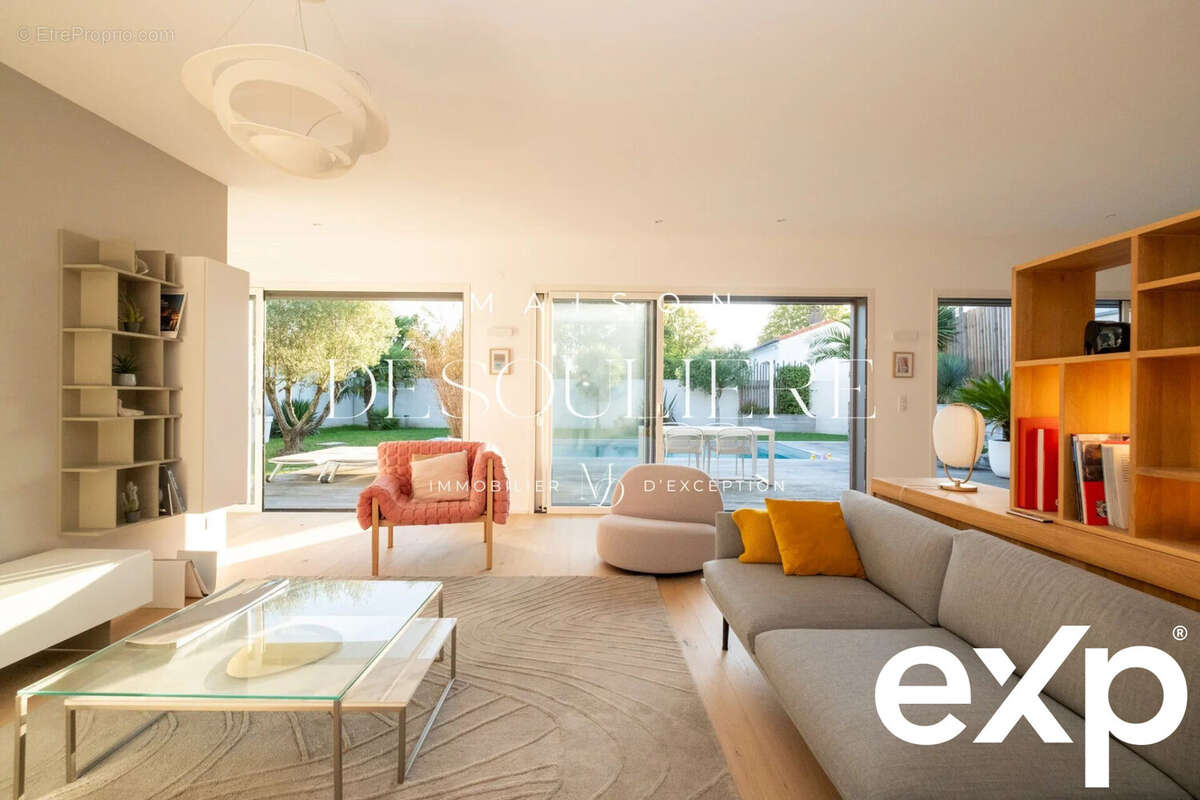 Maison à LA ROCHELLE