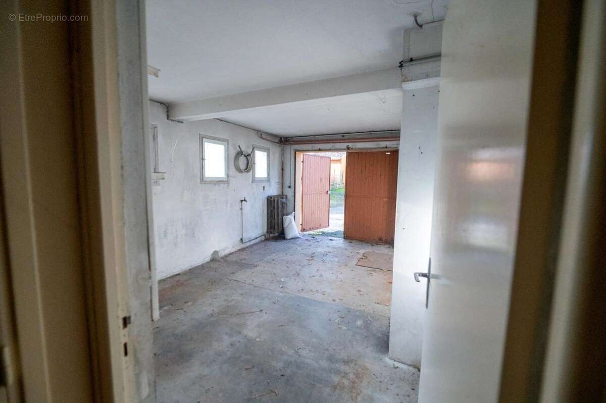 Maison à LA MOTTE-DU-CAIRE