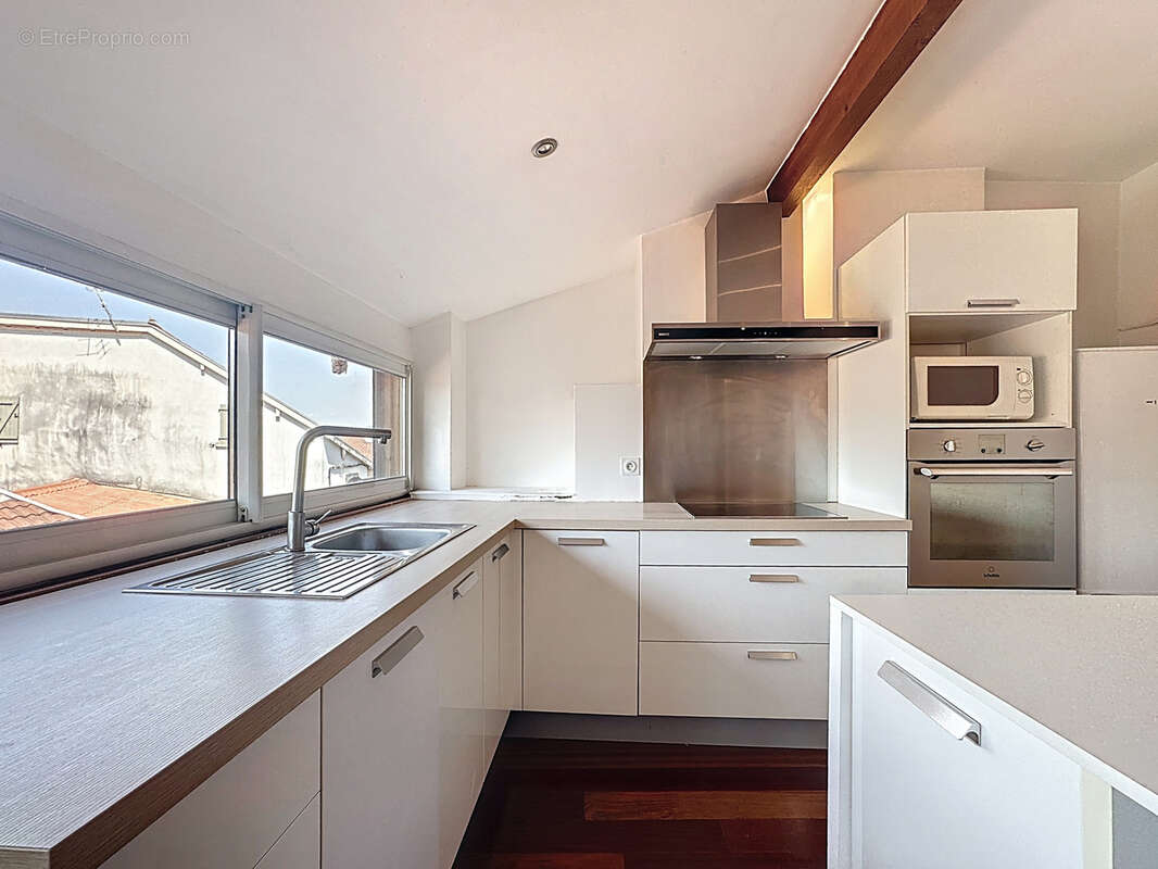 Appartement à MOIRANS