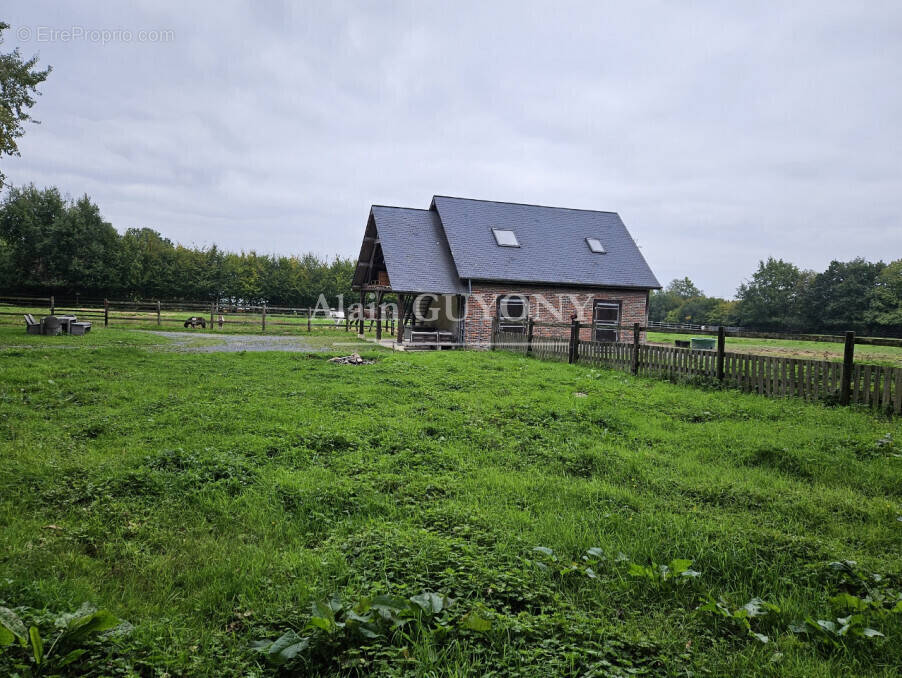 Maison à PONT-L&#039;EVEQUE