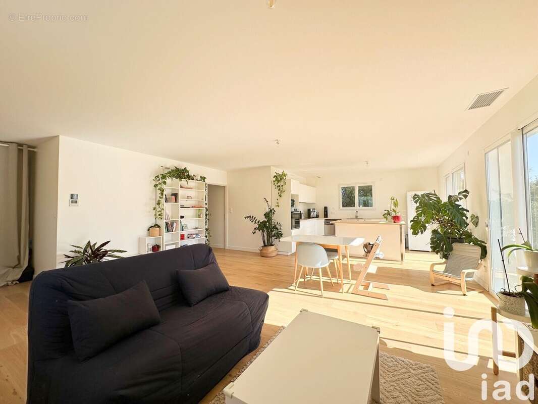 Photo 4 - Maison à LEOGNAN