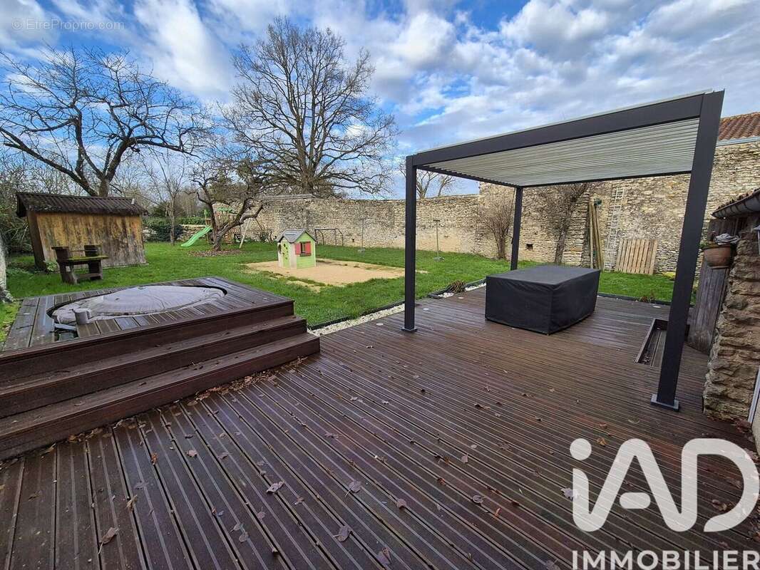 Photo 3 - Maison à CHERVES