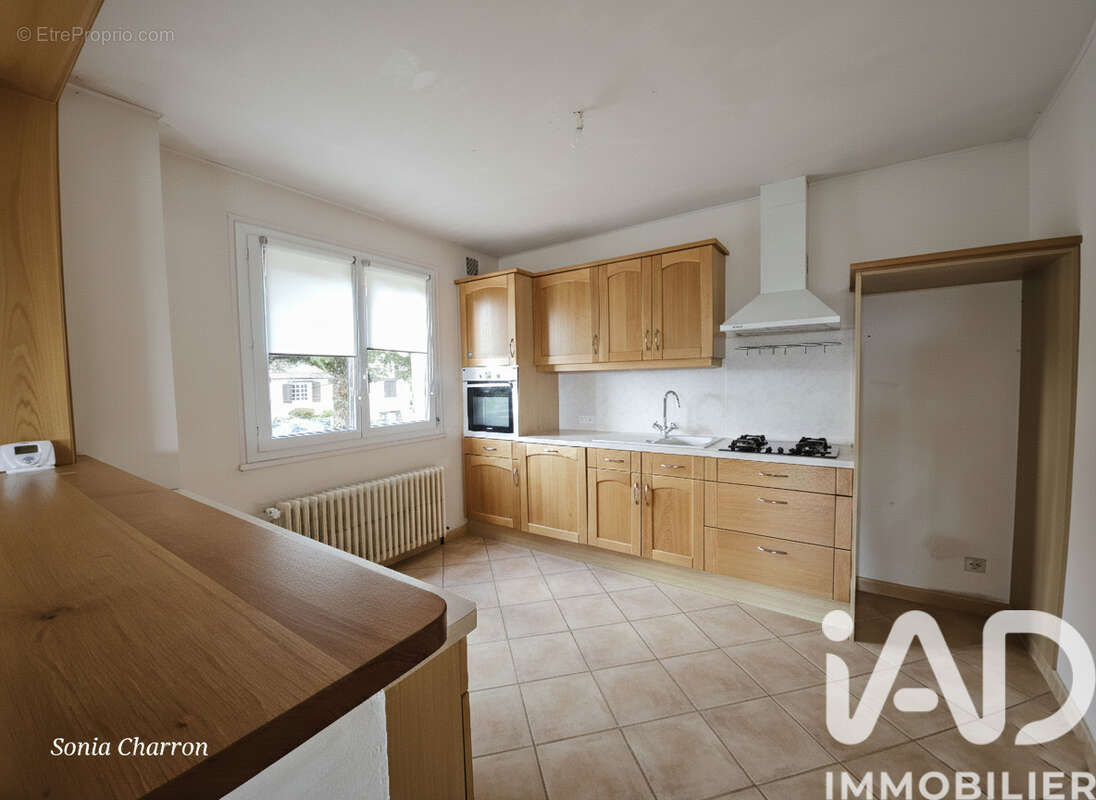 Photo 9 - Maison à THIVARS