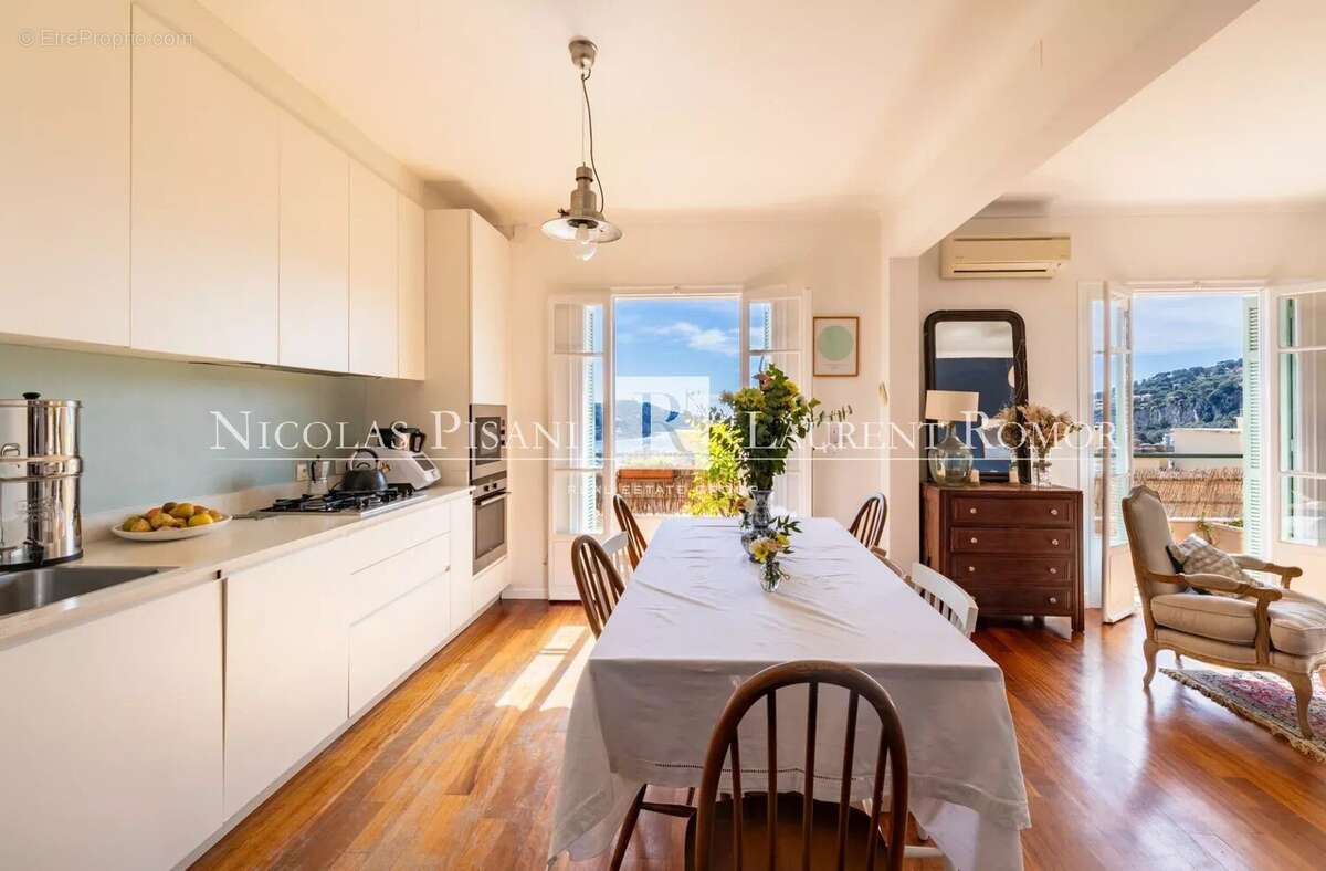 Appartement à VILLEFRANCHE-SUR-MER