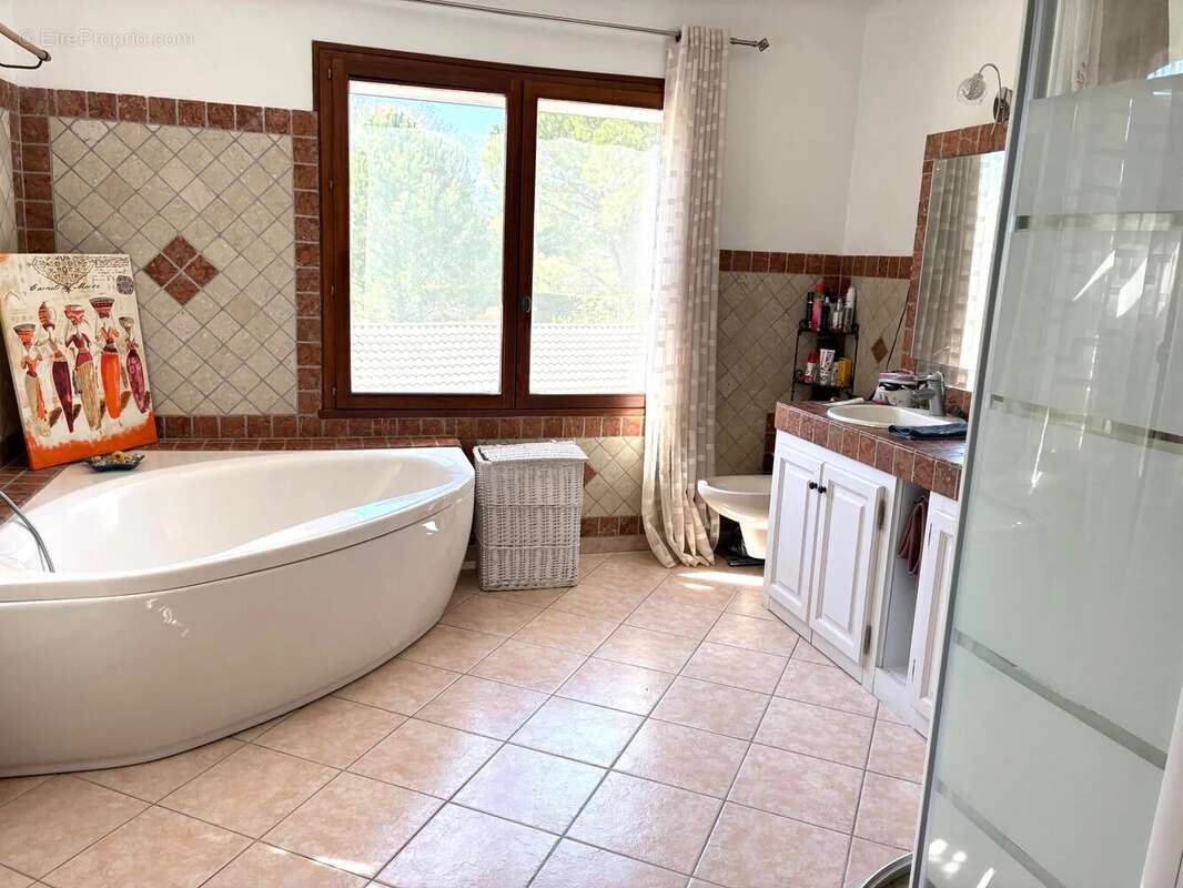 Maison à AIX-EN-PROVENCE