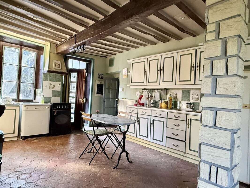 Maison à SAINT-MARTIN-DU-TERTRE