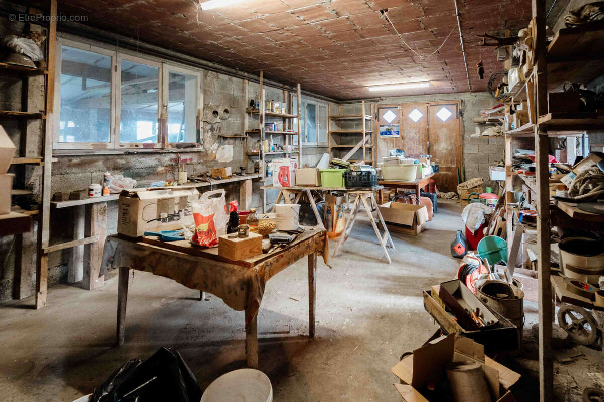 Maison à LA LONGEVILLE