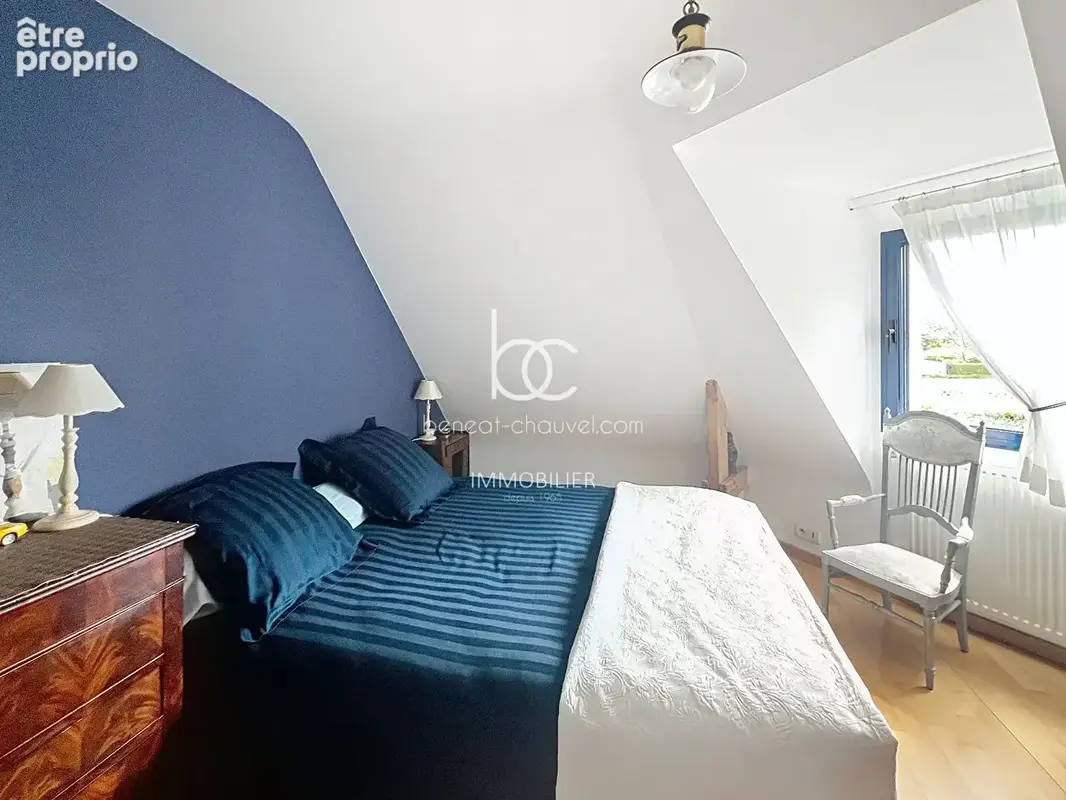 Plescop - Maison familiale de charme avec jardin arboré - photo 10
