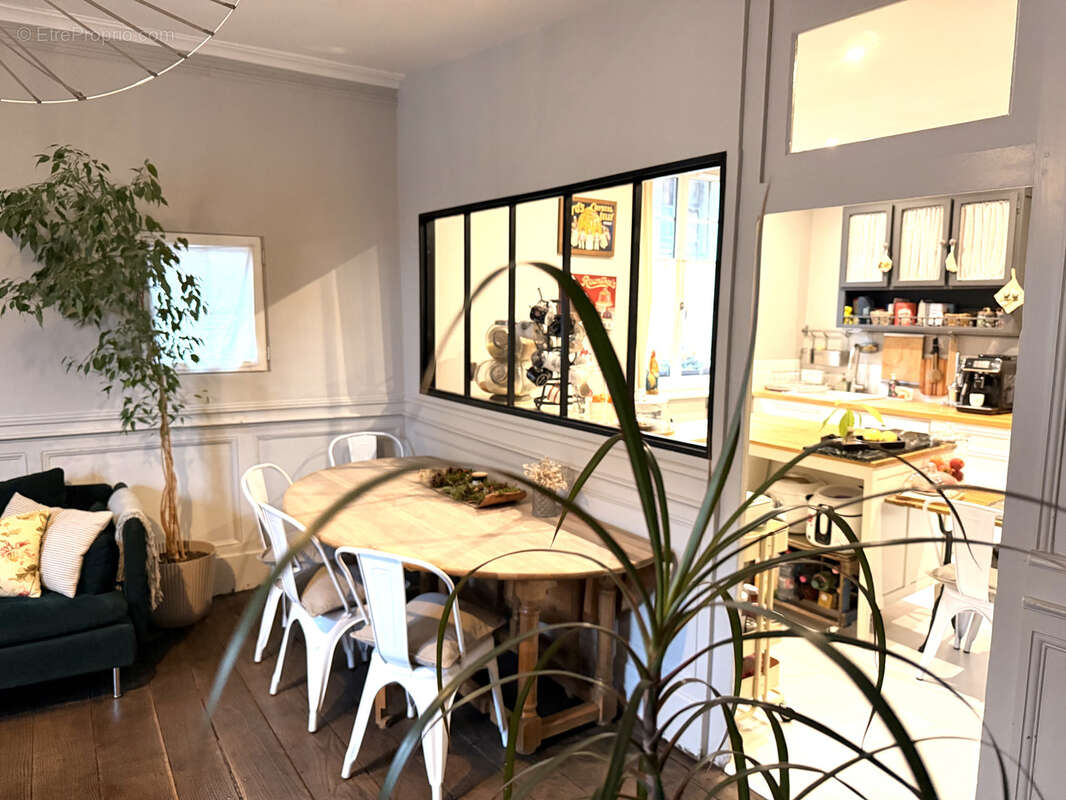 Maison à MALESTROIT