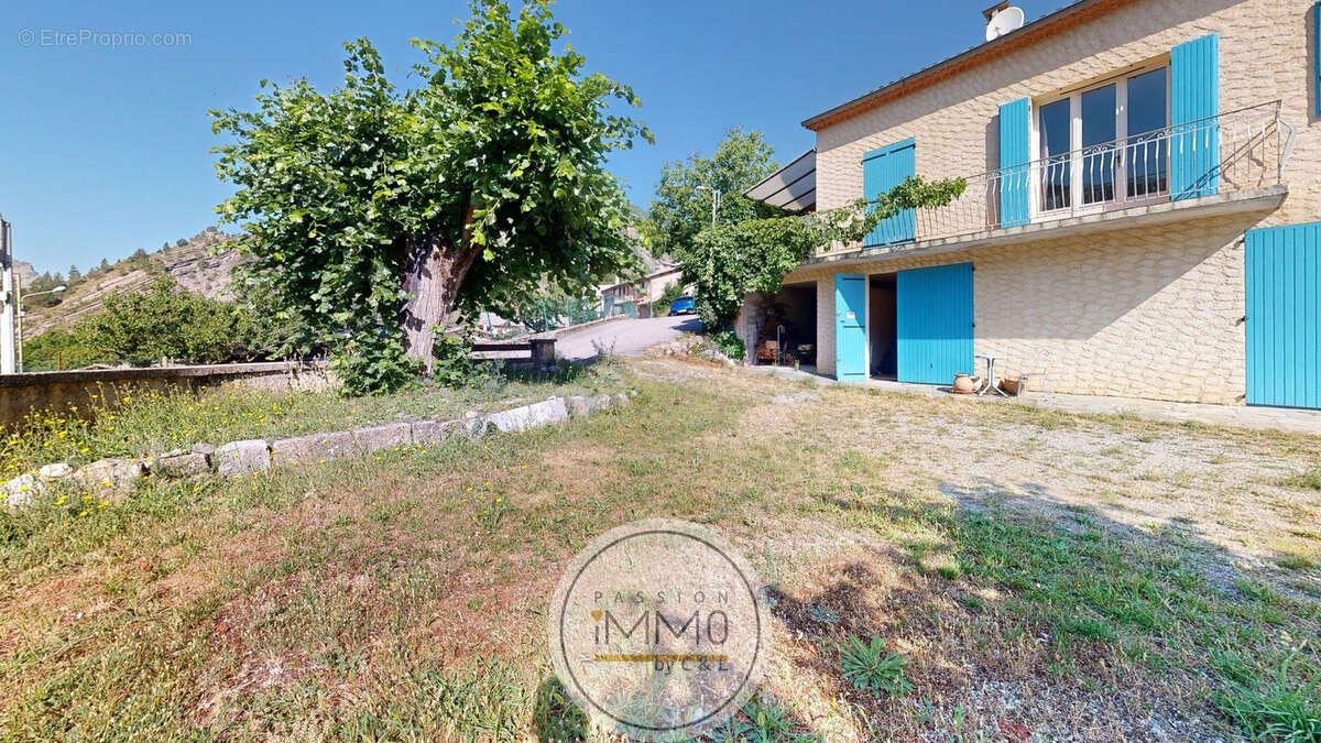 Maison de 108m2 en vente 2 à Bayons - photo 2