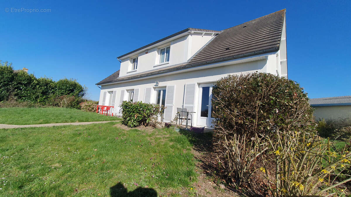 Maison à ANGERVILLE-LA-CAMPAGNE