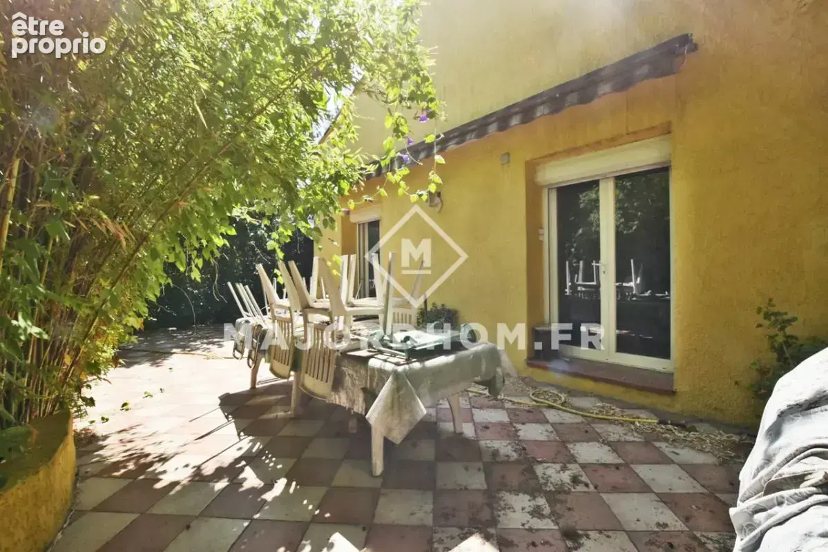Vend Maison 157m2 terrain de 2193 m2 sans vis à vis  13015 - photo 3