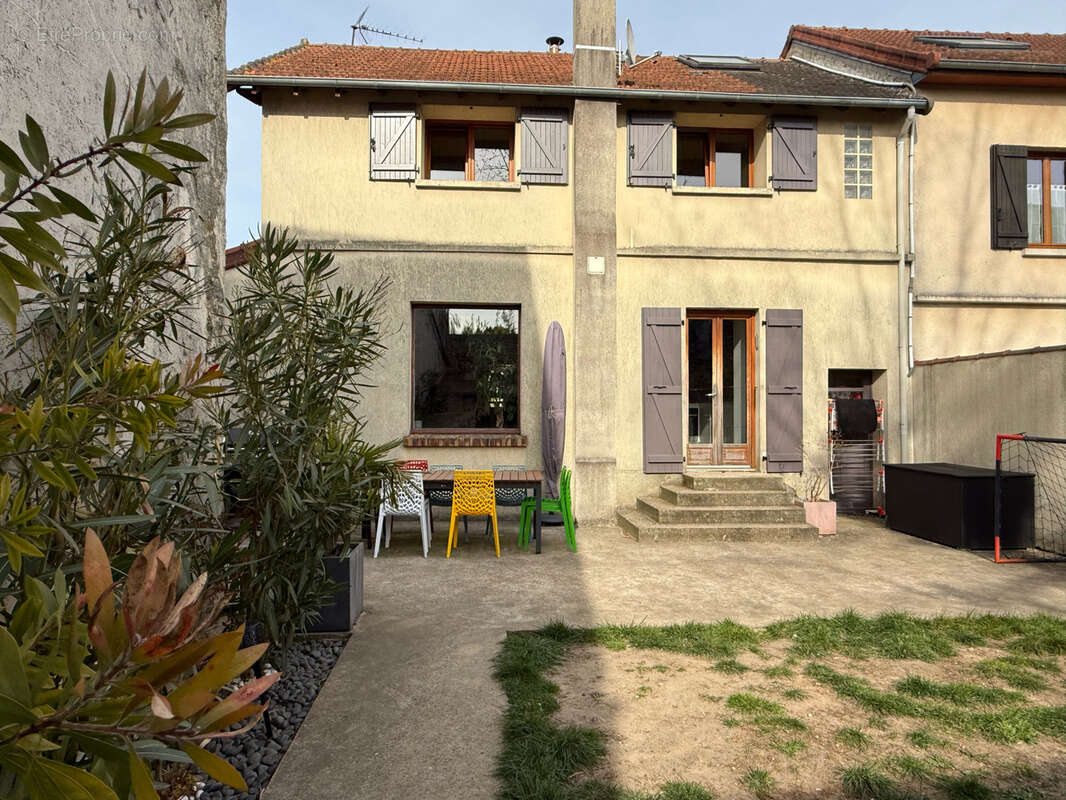 Maison à LES ALLUETS-LE-ROI